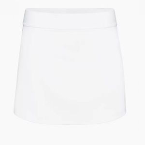 Aritzia TNA White Rally Skirt